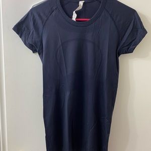 Lululemon Swiftly Tech Short sleeve
